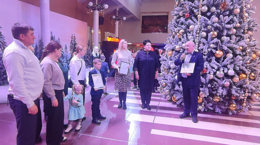 Победителей областного фестиваля-конкурса "Планета семья" определили в Гродно