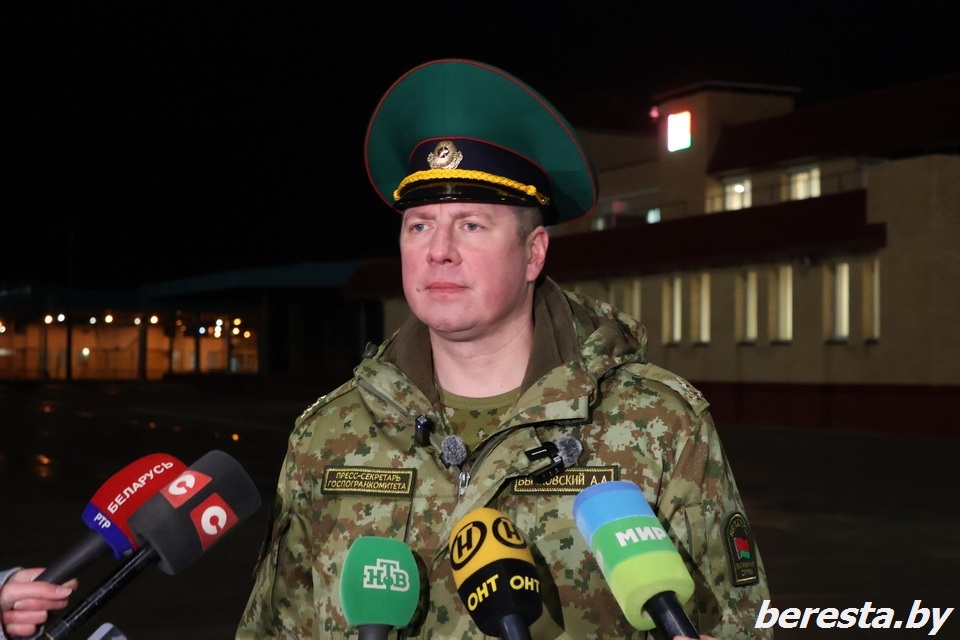 Антон Бычковский, пресс-секретарь Государственного пограничного комитета Беларуси: "Пункты пропуска "Берестовица" и "Брузги" готовы к возобновлению движения"