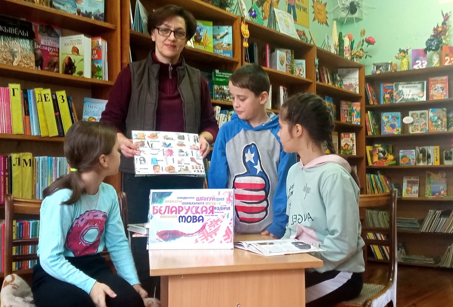 У бібліятэках Бераставіцкага раёна праходзяць мерапрыемствы, прысвечаныя  Міжнароднаму дню роднай мовы
