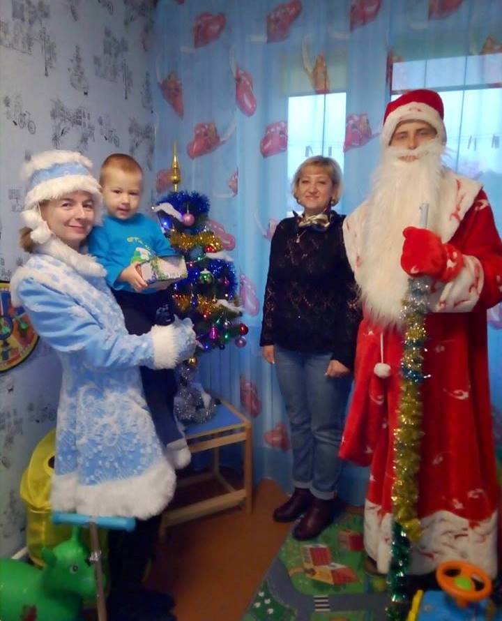 Не остались без внимания. Берестовицкое районное отделение Белорусского детского фонда приготовило новогодние подарки для детей-инвалидов