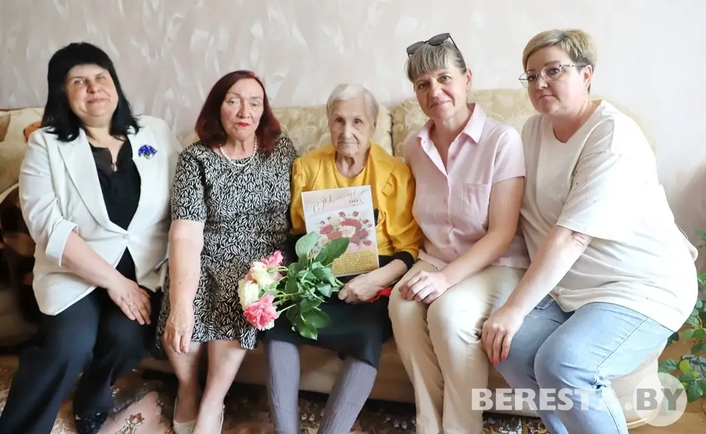 На Берестовитчине поздравили с юбилеем малолетнюю узницу