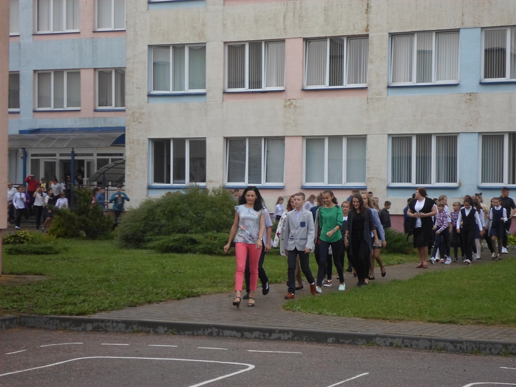 «Операция «Эвакуация». Практические тренировки по эвакуации людей при условном пожаре прошли на Берестовитчине