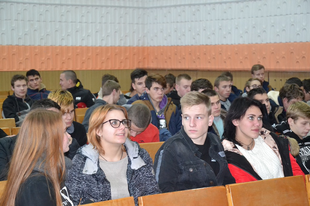 Диалог с врачами о проблеме ВИЧ/СПИД состоялся в Берестовицком  лицее