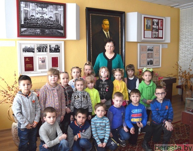 З  любоўю да малой радзімы выхоўваюць у Вялікаэйсмантаўскім яслях-садзе
