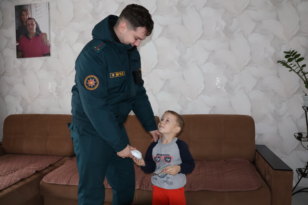 В Берестовицком районе проходит информационная кампания о преимуществах автономного пожарного извещателя