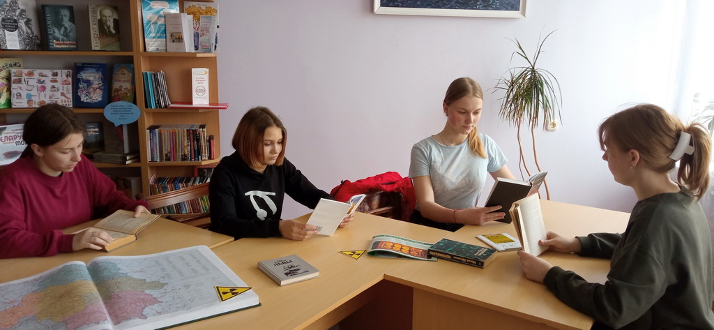 У Пагранічнай сельскай бібліятэцы прайшла гутарка-рэквіем “Чарнобыль – экалагічная небяспека”