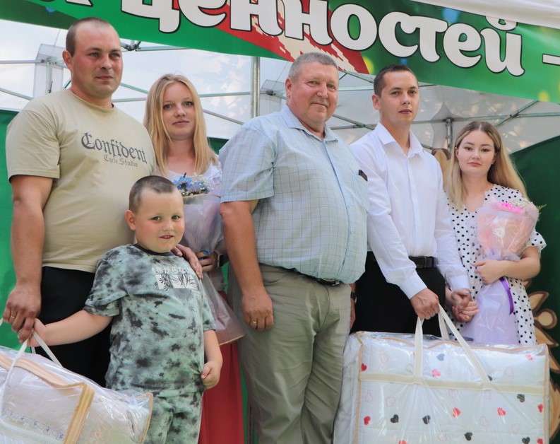 Фестиваль семейного отдыха "Под парусом любви" пройдет в Олекшицах 17 августа