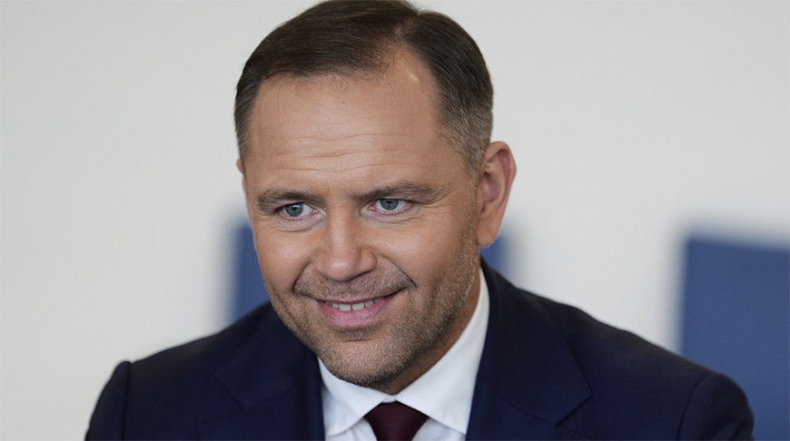 Кароль Навроцкий осудил демонстрацию бандеровских флагов в Варшаве и поддержал депортацию 63 человек
