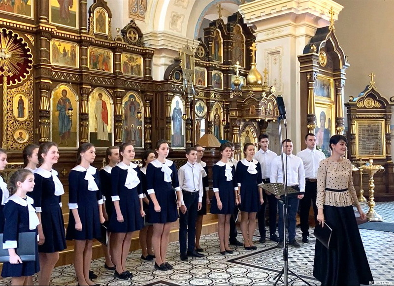 Молодежный хор храма Святителя Николая Чудо­творца г.п. Б. Берестовица принял участие в «Коложском  Благовесте»