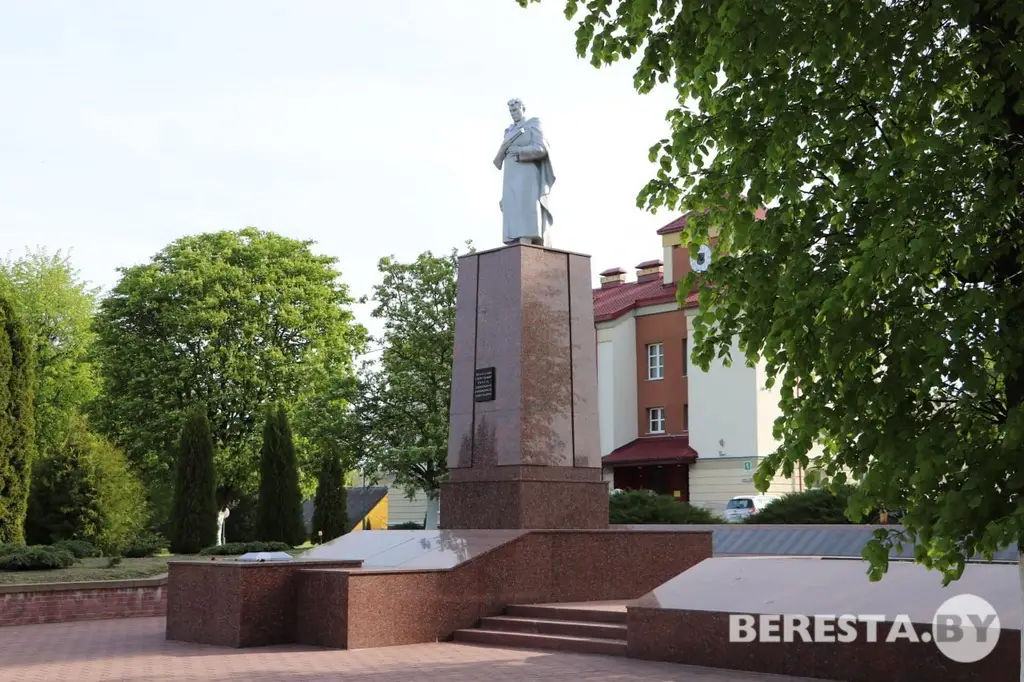 Поздравление Берестовицкого районного исполнительного комитета и Берестовицкого районного Совета депутатов с 82-й годовщиной освобождения района от немецко-фашистских захватчиков