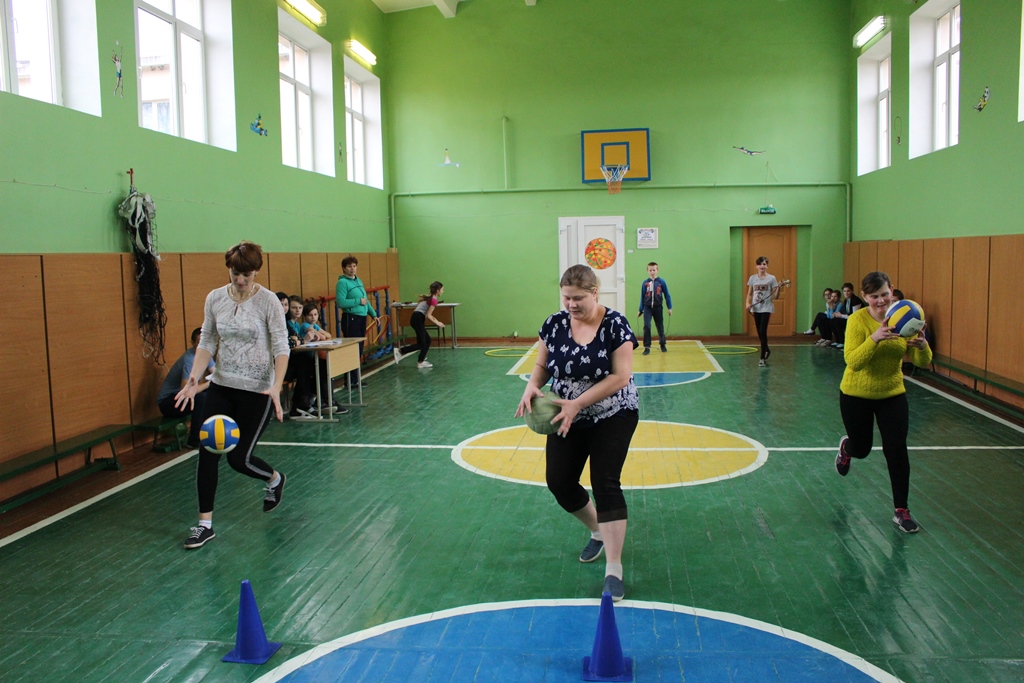 Самую спортивную маму выбрали в Конюхах