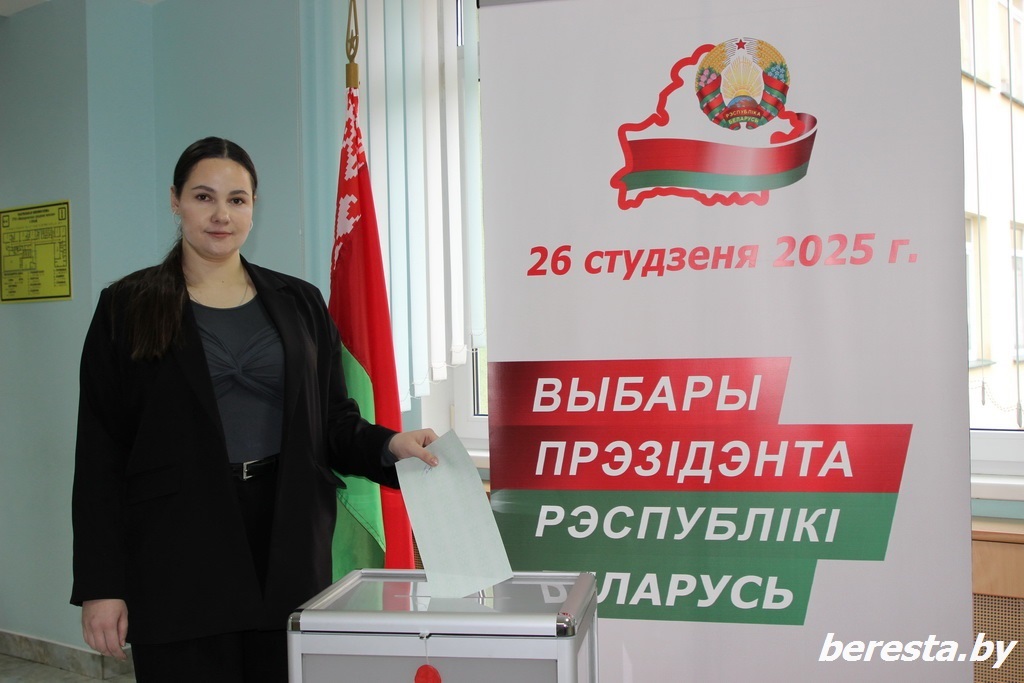 Учитель русского языка и литературы, педагог-организатор Макаровской средней школы Анжелика Коровина: «Важно сделать правильный выбор»