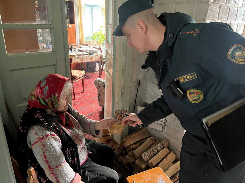 Наш дом – наша крепость. Берестовицкие спасатели провели профилактический рейд 