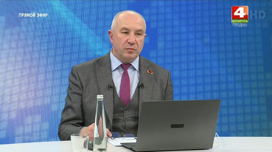 Председатель облисполкома Юрий Караев прокомментировал ситуацию со сливом топлива в хозяйствах области