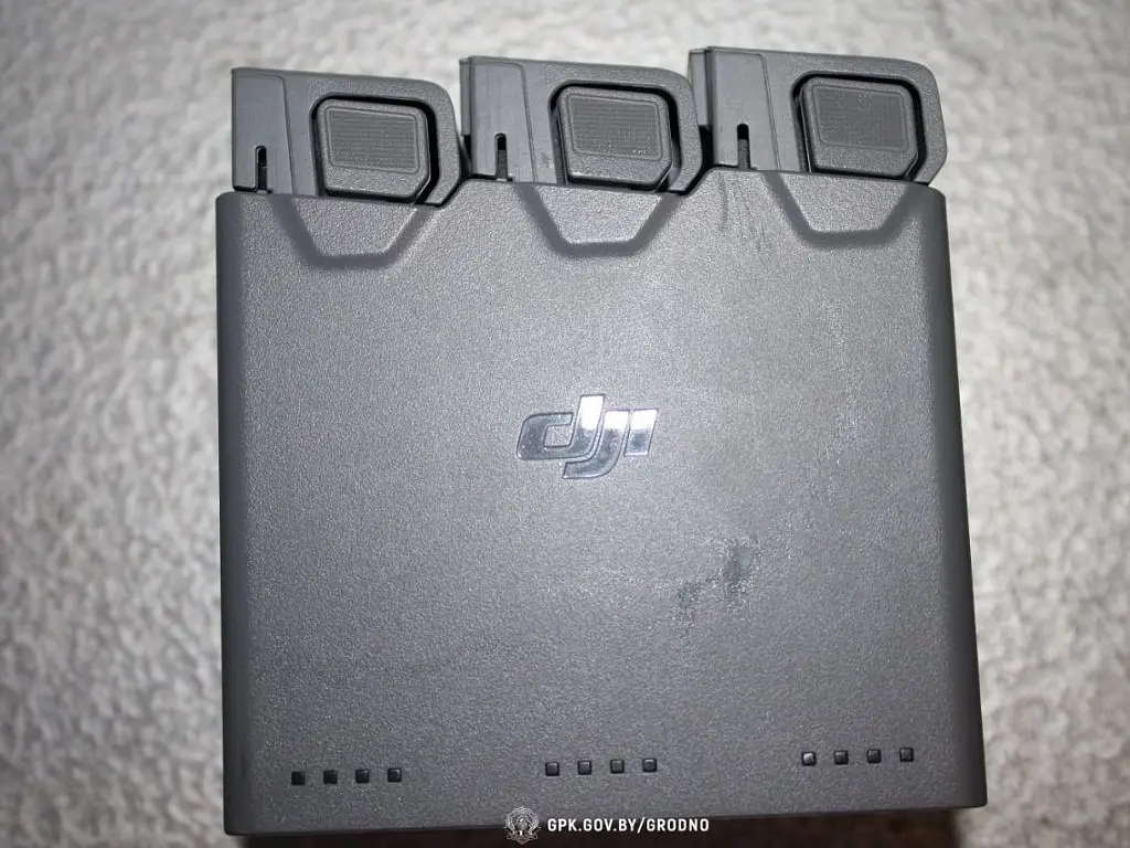 5409095140325923942.jpg