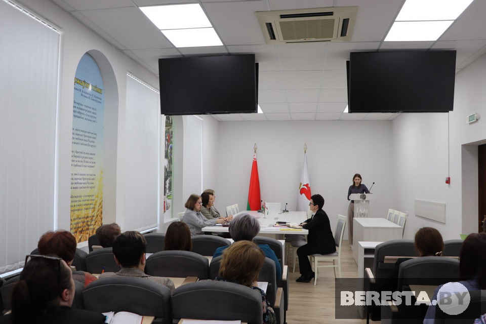 В Большой Берестовице прошел семинар-совещание с работниками кадровых служб 