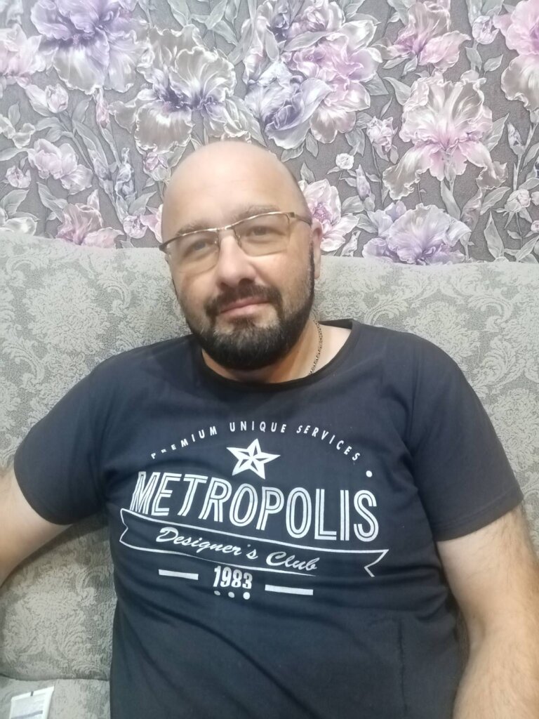 Это изображение имеет пустой атрибут alt; его имя файла - borisik-768x1024.jpg